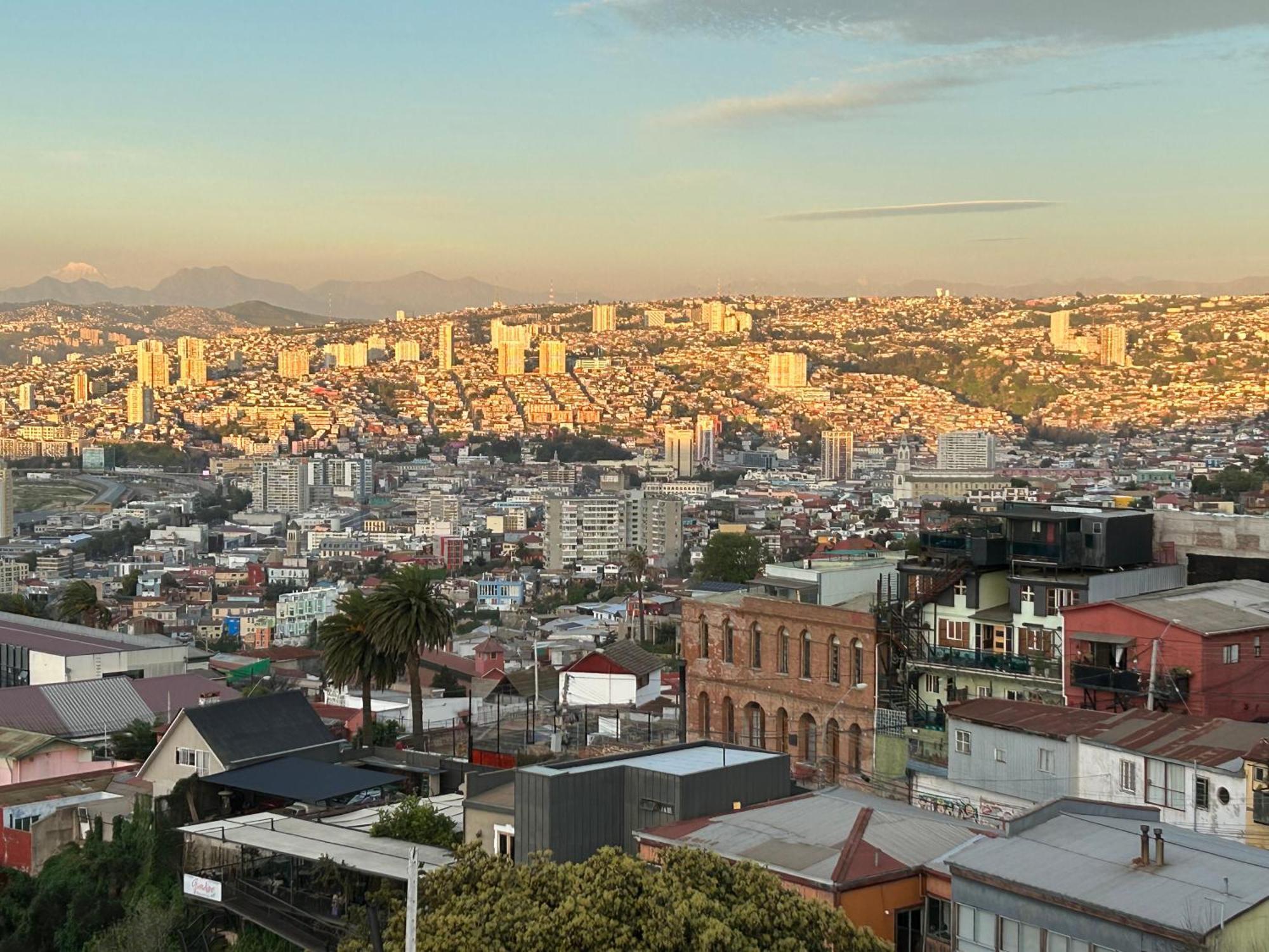 Hotel Faro Azul Valparaiso Cerro Alegre Ngoại thất bức ảnh