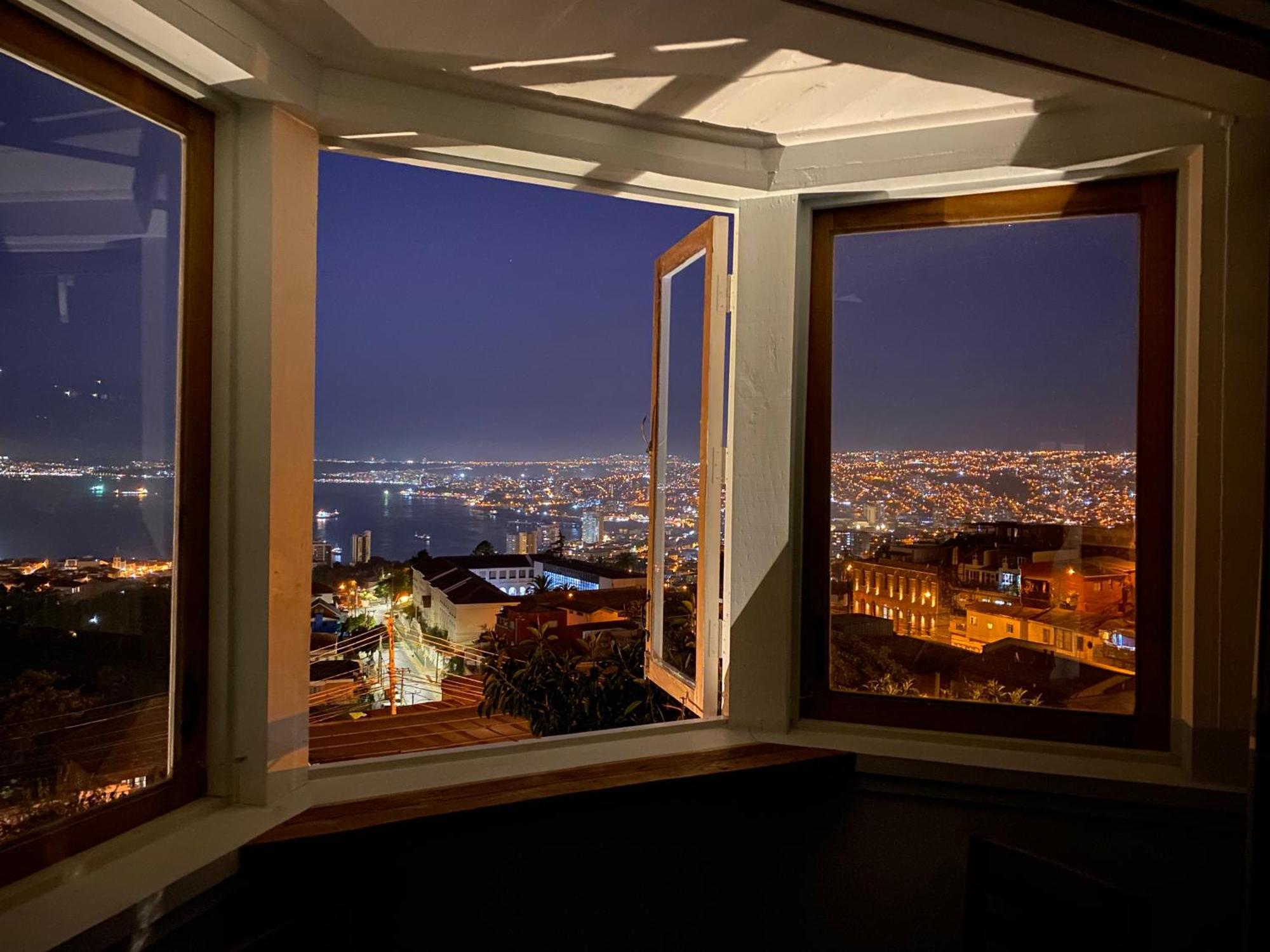 Hotel Faro Azul Valparaiso Cerro Alegre Ngoại thất bức ảnh